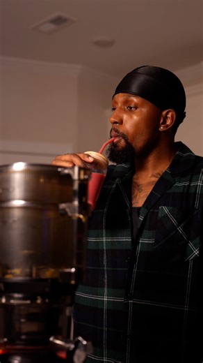 The great thing about juice recipes is they are totally flexible! By scaling up the ingredients in proportion to how much juice you want to make, you can have enough for the week! Keep this recipe saved for the next time someone in your house is sick or drink it daily to prevent contagious symptoms. Recipe 1 pomegranate 3 oranges thumb of ginger 🛒 See the juicer he's using, linked in bio! 🎥 @juicingwithja #immunitybooster #fluseason #coldpressed #healthyjuicing #kuvings | Kuvings USA