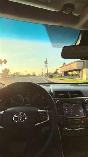 POV: 2015 Toyota Camry XLE Hybrid Acceleration #pov #automobile #toyota #hybrid