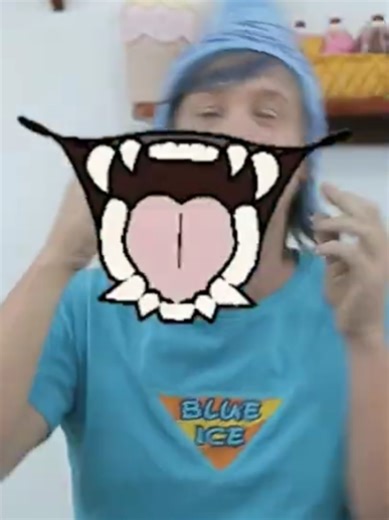 🧛 O BLUE ICE Provou a Dentadura de Vampiro da Fini?! 🦇 JELLY FINI ASMR 🎧