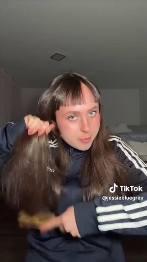Dauerwelle: Locken ausprobieren mit Strohhalmen