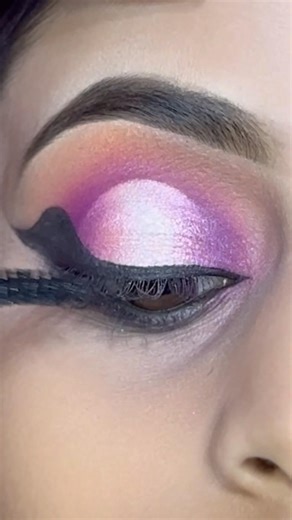 Mascara Hack 💋💋 #viral #eyemakeup #makeuptutorial #trending #softglamlook #makeup #makeupartist