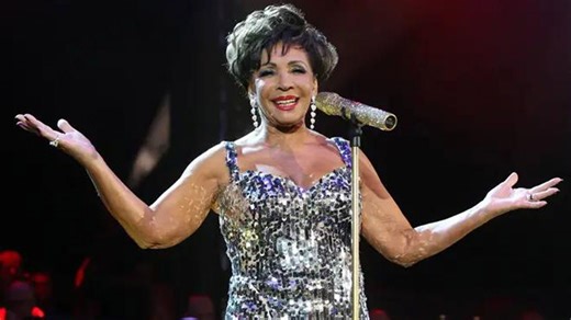 Shirley Bassey - Big Spender（BBC Electric Proms 2009）