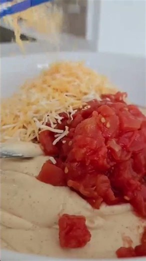 Made this protein taco dip and I’m officially obsessed