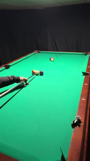 This is a very easy pool table trick shot to learn . #billiardsskills #pooltabletrickshots #pooltable
