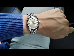 TIPS - HOW TO WEAR YOUR VINTAGE WATCH LOOK BIG & HANDSOME ON YOUR WRIST?