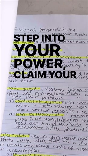 Reflecting on my notes from Year 1 of the @NYU Stern EMBA program — 6 months to go! 📝📓🎓 #nyustern #emba #gradstudent #executive #mba