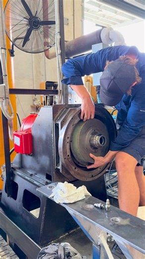 Precision in progress! ⚙️ Take a closer look at a RiverCity Ferries MGX-5114A transmission overhaul and test run on the rig – ensuring reliability, performance, and confidence where it matters most. 💪⛴️ #twindiscpacific #twindisc #transmission #ferries | Twin Disc Pacific