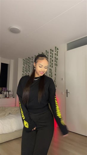 Me whenever I hear this song.. it’s such a vibeee🔥 #fyp #goviral #nlechoppa #watchmenow #dance