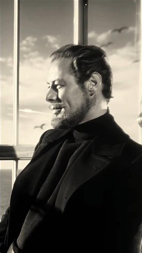 The Ghost and Mrs. Muir (1947): Gene Tierney & Rex Harrison.