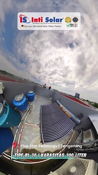 Mandi Air Panas Tiap Hari: Solusi Energi Solar