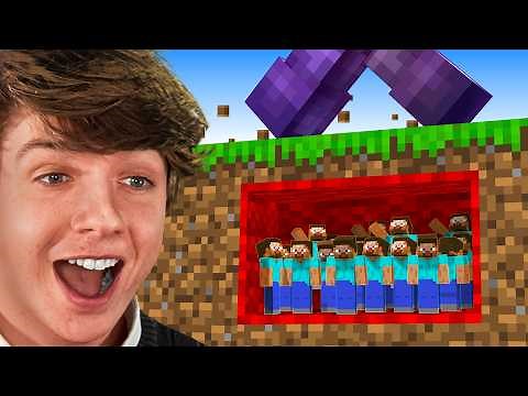 100 Players vs Tiny Minecraft