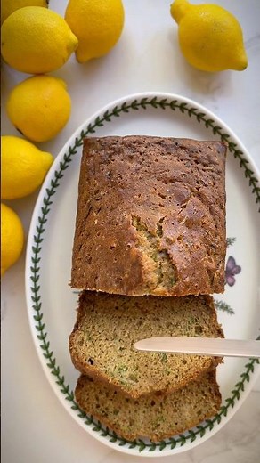 This Zucchini Lemon Cake Shouldn’t Work… But It Does 🍋