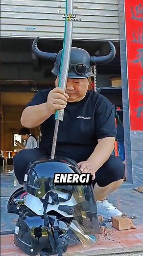 A good helmet is not the strongest