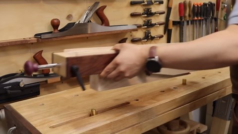 Ultra-Precise Thickness Planning Jig for Perfect Woodworking