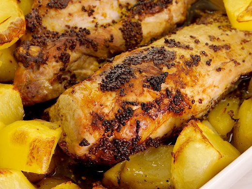 Filet mignon de porc rôti à la moutarde à l'ancienne