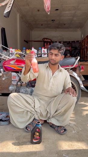 363K views · 9.4K reactions | Bike smoke de rahi hai to aap is tarike se banaa sakte hain ✅ | Ustad Adeel | Facebook