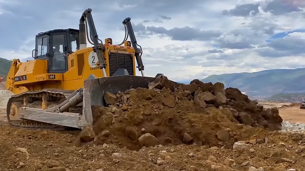 Biggest Bulldozers Ever Built: The Top 10 Heavy Machines You Have to See