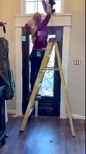 15K views · 3.9K reactions | Straight cuts every time! 﫶 Track Saws are EPIC! But if you don’t have one, a quick straight edge guide like this one from @bora_tool and a circular saw is pretty dang close, and saves a few dollars in the process! #boratools #straightedge #straightedgeguide #toolsilove #tracksaw #circularsaw #tooltips #fridayfun #picnictablebuild | Tool Girl’s Garage | Facebook