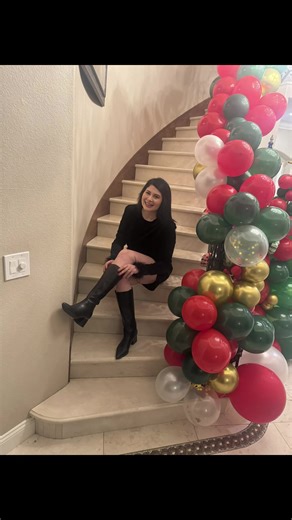 Velvet dreams & happy new year 2026 🥳🥳 #outfitideas #velvet #paratiiiiiiiiiiiiiiiiiiiiiiiiiiiiiii #fyupageシtiktokeviral #fyp @VICI Collection