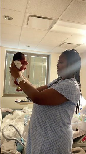 Just checking how my 36weeker fit into my belly #newborn