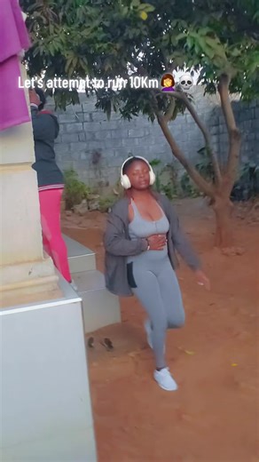 #strava ❤️ #lusakarunner #lusakazambia🇿🇲 I pray for consistency, pantu this is a love hate hobby 🤦‍♀️🤧