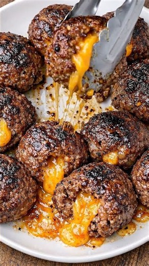 Cheesy Stuffed Meatballs Recipe | Juicy Beef Meatballs with a Gooey Cheese Center 🧀🥩