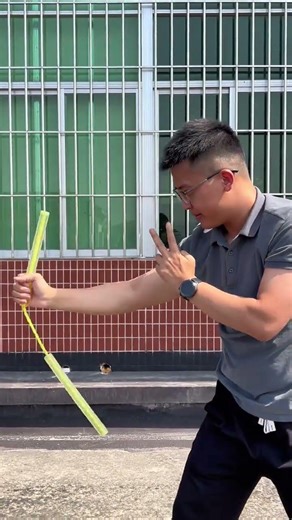 How to learn to spin the stick with zero basic knowledge. Nunchaku and Nunchuck teaching.