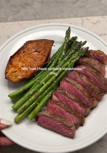 Cooking Outback Steakhouse-Inspired Dinner at Home