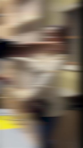 Jason Mewes Receives Ultimate Set Tour of Murdoch Mysteries