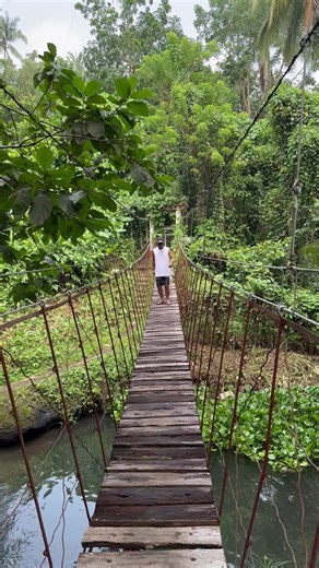 Hanging Bridge Dance Challenge: Join the Fun