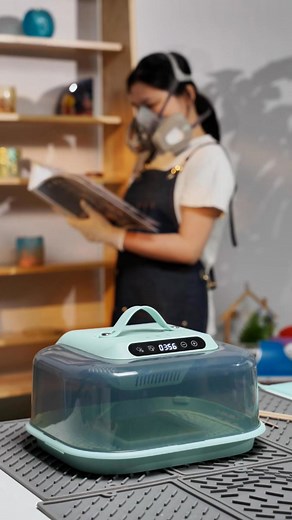 Resin failed due to uneven heating😩 🔗https://resiners.com/products/resiners-g3-2-in-1-resin-curing-machine?ref=qivlpxnd&utm_medium=FB&utm_source=SNS There could be a few reasons behind resin fails, especially during winter. Luckily, the G3 Curing Machine is here to help! 🙌 It’s designed with a perfectly flat base to keep your resin even, and it precisely controls temperature for flawless curing every time.💫 Check out more from the link above and use CODE ResinJoy for 10% off! #resiners #Resi