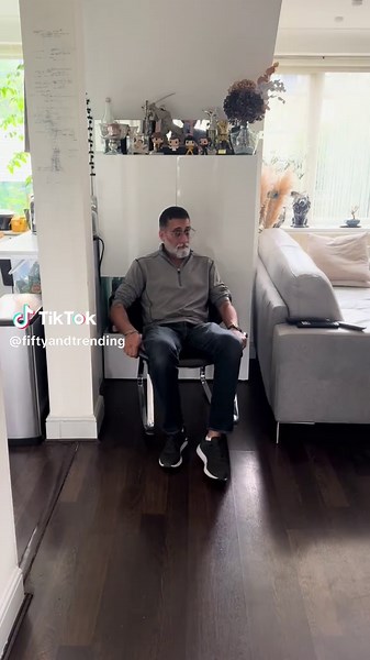 Stylish Fashion Tips for Men Over 50