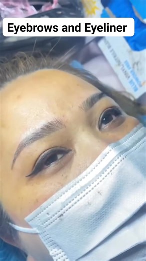 Eyeliner for woke up like this by Master Ivy Jar For only 1,699 Pesos :) ✓Certified International Master Artist and PhiBrows Certified.. Permanent eyeliner is a cosmetic tattooing procedure that involves implanting pigment along the lash line to create a long-lasting, smudge-proof eyeliner look. Using a specialized tattoo machine, a technician creates effects ranging from a subtle enhancement to a bold winged style, which can last from one to five years depending on the individual. The process i