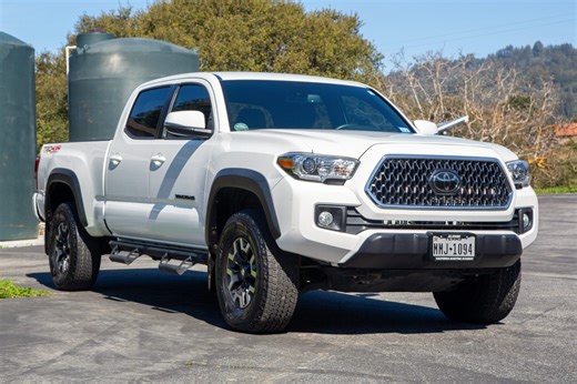 19k-Mile 2019 Toyota Tacoma TRD Off-Road Double Cab 4×4 V6