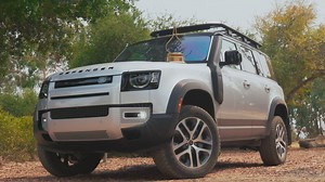 2021 Land Rover Defender Photos: Interior, Exterior, and Videos