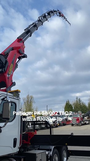 Palfinger PK 58.002 TEC7 Crane in Action