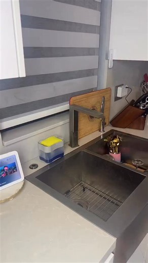 Yenly L Padron on Instagram: "Un menú sencillo, una mesa compartida y una lección para la vida: lo más valioso que le podemos dejar a nuestros hijos es el ejemplo y el amor de hogar 🤍🍽️✨#HogarConAmor #MesaEnFamilia #ComidaConPropósito #CostumbresQueValen #EducandoConEjemplo FamiliaUnida CocinaReal ComidaCasera MomentosQueImportan TradicionesDeCasa AmorEnCadaPlato CenaFamiliar VidaReal Bendiciones SaborDeHogar"