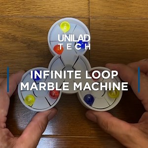 300K views · 1K shares | Kaleidoscope is a 3D printed machine that uses manual controls to move marbles in an infinite loop  | UNILAD Tech | Facebook