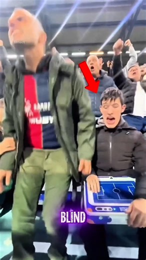 Blind Man Watches Football Using Amazing Technology ⚽🤯
