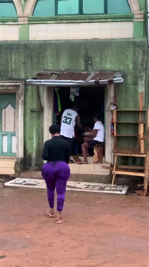 Omg this boy fall for this prank ooo,this weather 🥰🥰🤦🏻🤦🏻🔥🔥#fyp #videoviral