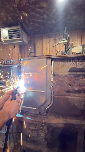 LiveandRenovate on Instagram: "Install knew floor panel #jeep #cj7 #welding #automobile #restoration #carrestorationproject"