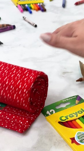 Looking for a useful gift to give this holiday season?🎄Tidy up your Crayola crayons and colored pencils with this easy roll-up! Head to JOANN Fabric and Craft Stores to grab everything you’ll need for this tutorial. #handmadewithJOANN Get the full step-by-step tutorial and free sewing pattern: https://sweetredpoppy.com/pencil-roll-sewing-pattern-for-colored-pencils-or-crayons/ | Sweet Red Poppy