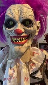 Spirit Halloween Hugz the Clown animatronic Demo #halloween #animatronics #2026 #shorts