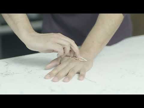 How to Use 3M Nexcare Waterproof Bandages?