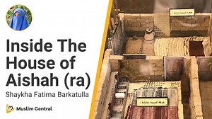 Have a look at some of the photos of the miniature replicas of the houses of the Prophet's wives. Anyone who visits Madinah should definitely check out the exhibition that showcases the life during the time of the Prophet ﷺ. The houses of the wives of the Prophet ﷺ were nothing but small rooms beside the Prophet's mosque. The Prophet and his family led a very simple life devoid of any luxury. In this video shaykha Fatima Barkatulla describes the house of one of the Prophet's wives, Aishah (ra). 