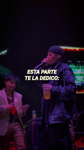 Me enamoré de tus ojos 👀 #santafeklan #algomas #lirycs_alleson #rolitas #fypシ゚viral
