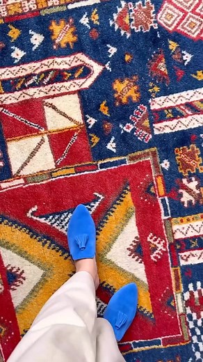 18K views · 404 reactions | Wander through the vibrant labyrinth of Marrakech souks. And explore the maze-like streets, where every corner reveals a treasure trove of exotic wonders and tantalizing aromas. ️✨  by @‌emilybyrski (Instagram user) | Marrakech | Facebook