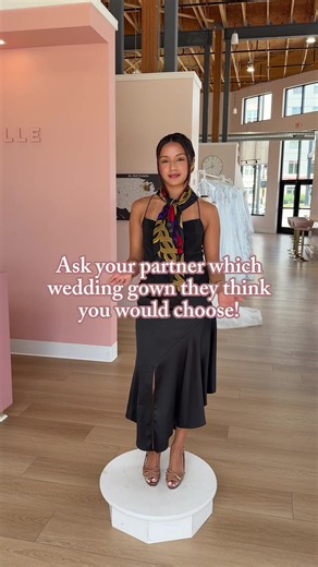 Modern Bridal Gowns: Romantic Lace & Soft Chiffon Picks