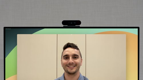 在 iPadOS App 中支持外部摄像头 - WWDC23 - 视频 - Apple Developer