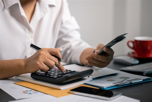 最新統計！年薪60萬贏過多少人？你的薪水算高嗎？薪資落點告訴你｜天下雜誌